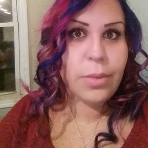 Meet your Posher, Edith